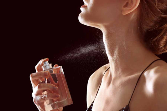 Por qué el perfume se desvanece tan rápido (y cómo solucionarlo)